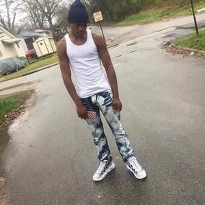 Meet your Posher, Deantae